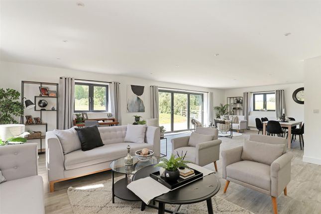 4 bedroom detached bungalow for sale