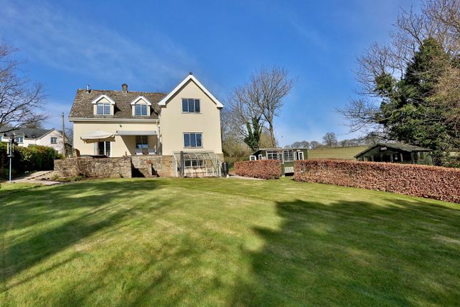 Abergavenny NP7 4 bed detached house for sale