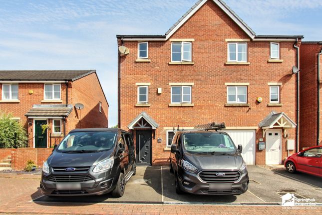 4 bedroom town house for sale