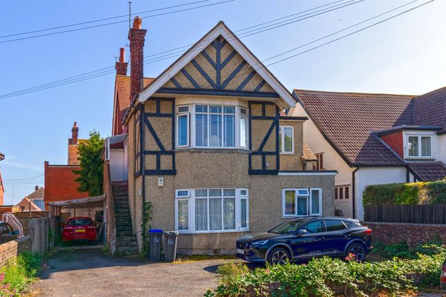 Bath Road, Worthing, BN11 3NU 4 bed detached house for sale