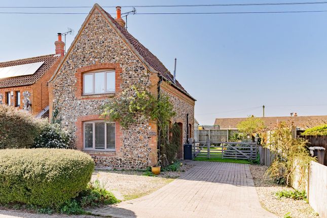 Church Road, Felmingham 3 bed detached house for sale