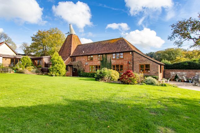 Church Road, CATSFIELD, TN33 4 bed detached house for sale