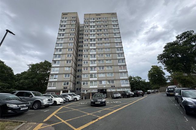 The Oaks, London, SE18 1 bed flat for sale