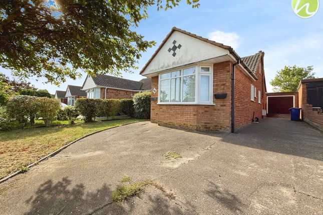 Thames Crescent, Corringham, SS17 3 bed chalet for sale