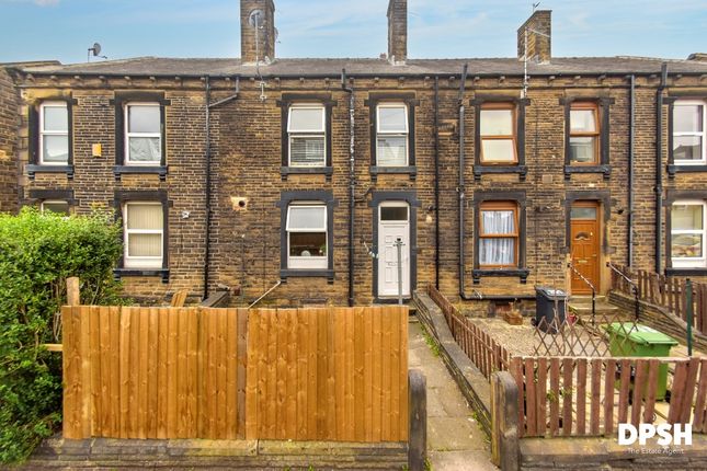 Fountain Street, Morley, Leeds 2 bed terraced house for sale