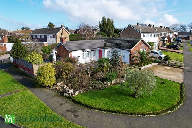 Broadfields, Goffs Oak 3 bed bungalow for sale