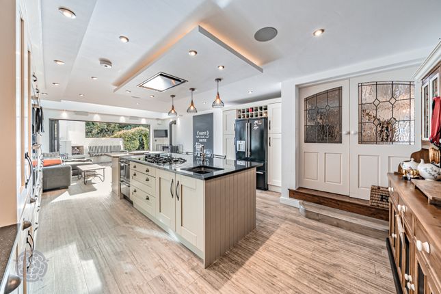 Dobb Brow Road, Westhoughton, Bolton... 5 bed detached house for sale