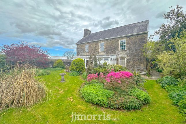 Velindre, Llandysul 3 bed property with land for sale