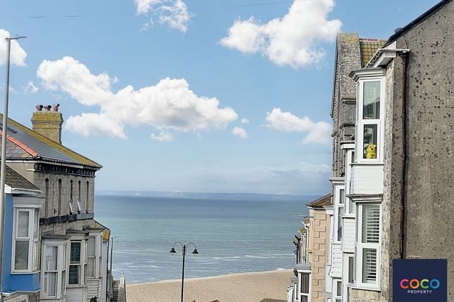 Fortuneswell, Portland DT5 2 bed flat for sale