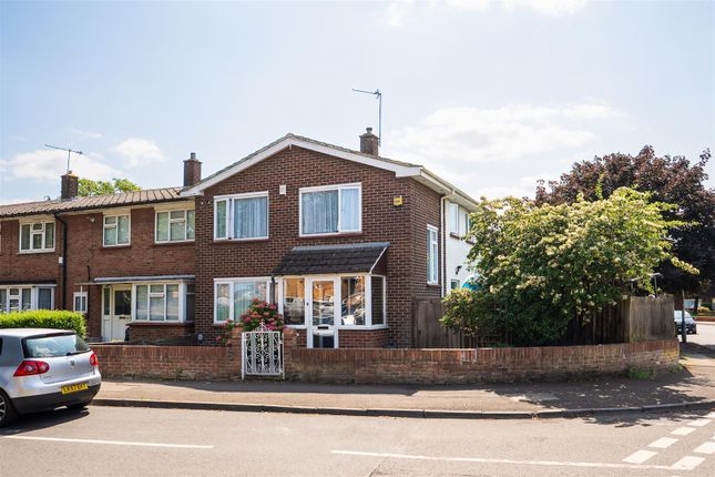 3 bedroom end of terrace house for sale