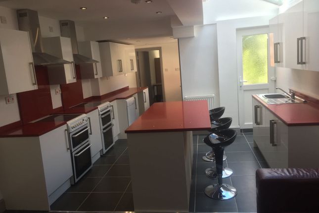 8 bedroom terraced house for sale