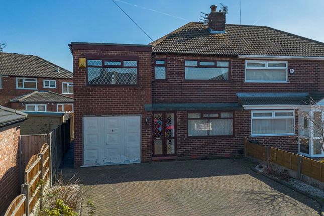 Radnor Avenue, Manchester M34 3 bed semi