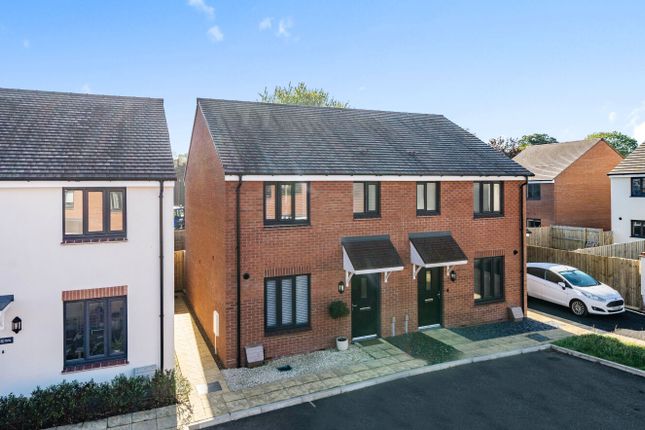 3 bed semi-detached house