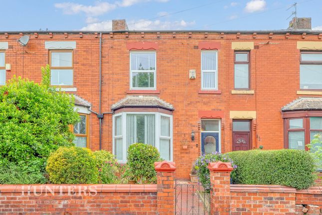 Eaves Lane, Chadderton, Oldham 3 bed terraced house for sale