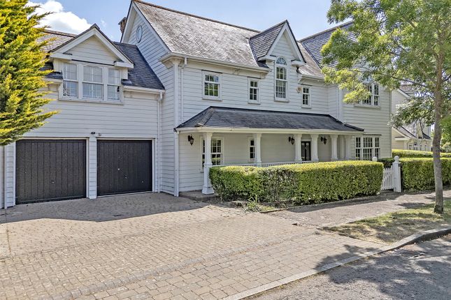 Frances Green, Chelmsford, Essex, CM1 6 bed detached house for sale