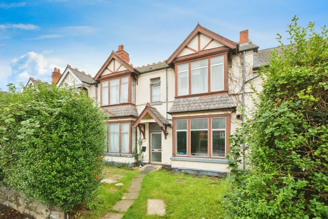 6 bedroom end of terrace house for sale