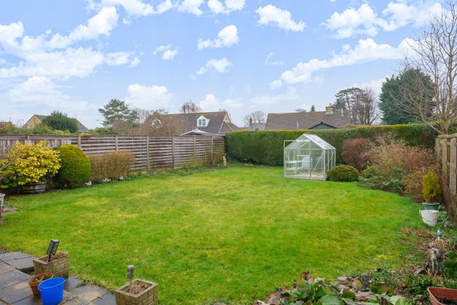 Meadow Way, South Cerney 3 bed detached bungalow for sale
