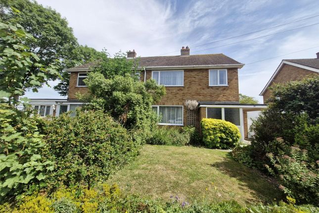 Rothbury Road, Wymondham, Norfolk, NR18 3 bed semi