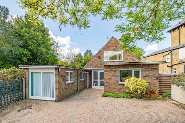 Uxbridge Road, Hampton Hill TW12 5 bed detached house for sale