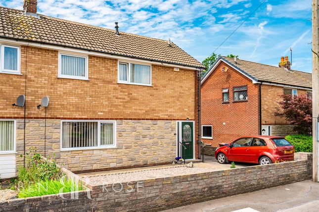 Stanley Road, Farington, Leyland 3 bed semi