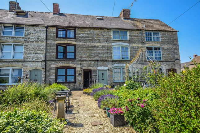2 bedroom cottage for sale