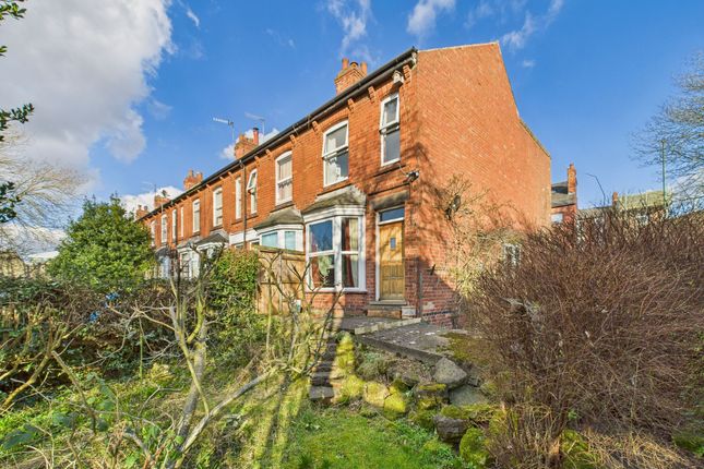 Charlesworth Avenue, Nottingham NG7 2 bed end of terrace house for sale