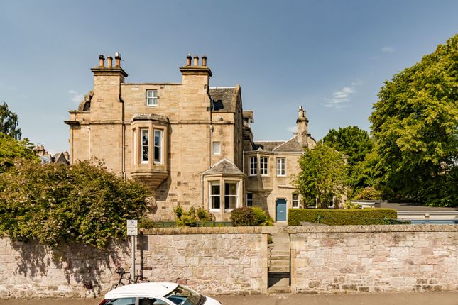 5 bedroom flat for sale