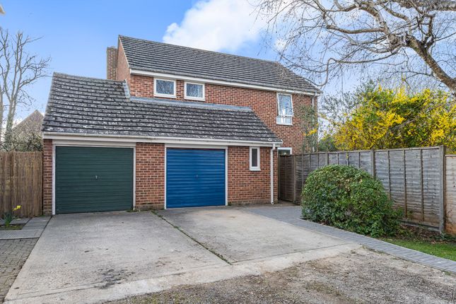 Donnington Place, Wantage OX12 4 bed detached house for sale