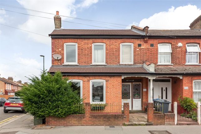 Colliers Water Lane, Thornton Heath, CR7 3 bed end of terrace house for sale