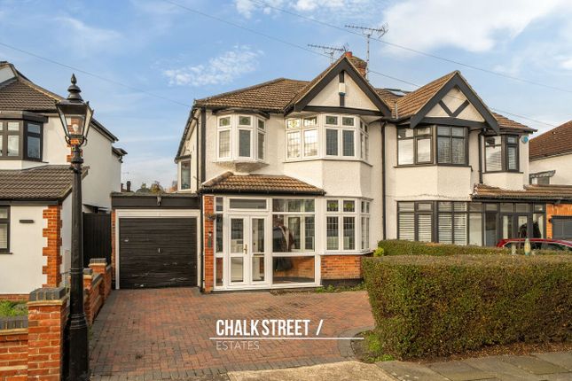Rosemary Avenue, Romford, RM1 3 bed semi
