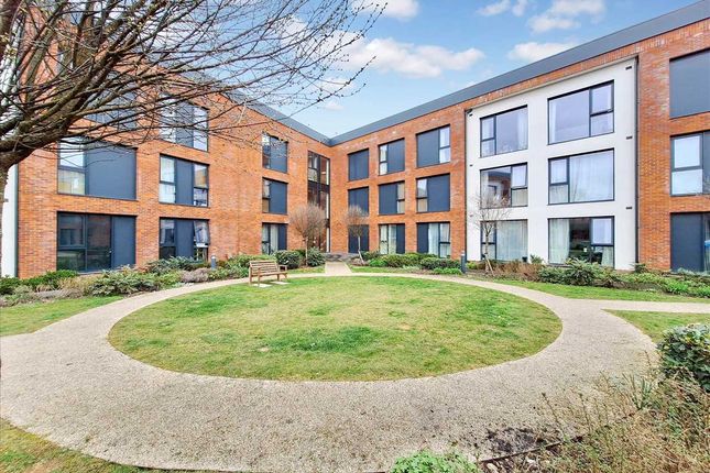 Wella Road, Basingstoke RG22 2 bed apartment for sale