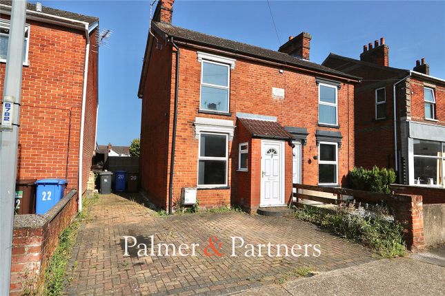 York Road, Ipswich, Suffolk, IP3 3 bed semi