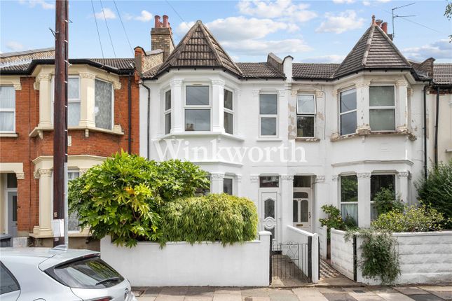 Kitchener Road, London, N17 3 bed terraced house for sale