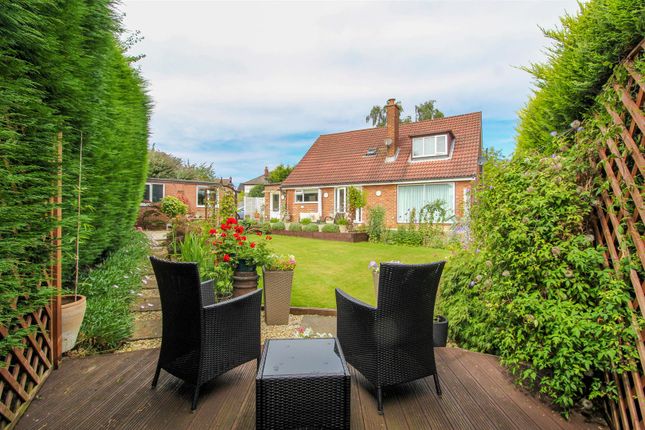 Manygates Lane, Wakefield WF2 4 bed detached house for sale