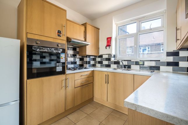 2 bed flat