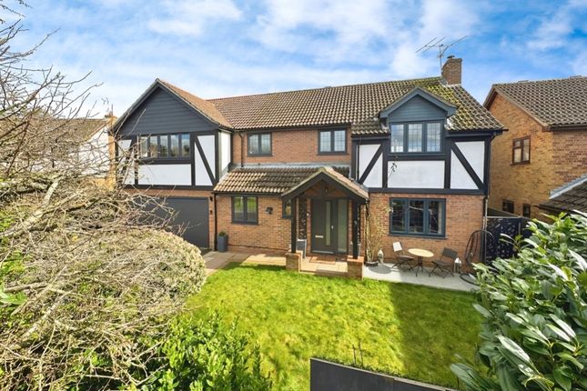 Thyme Close, Chineham, Basingstoke... 5 bed detached house for sale