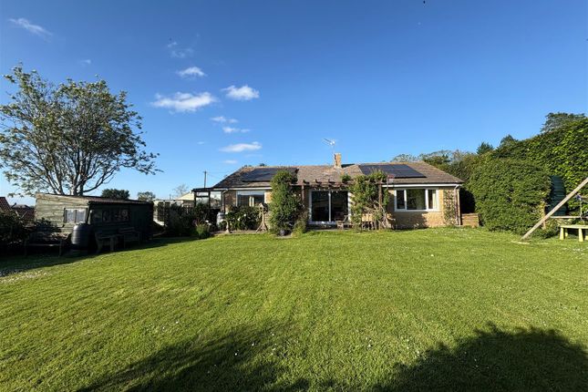 3 bedroom detached bungalow for sale