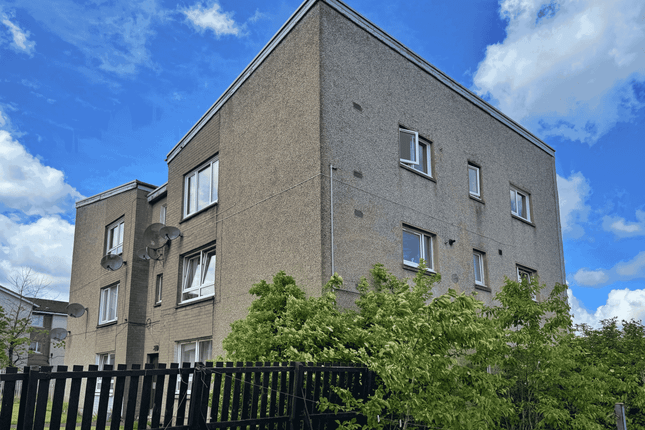 Marnoch Way, Moodiesburn G69 2 bed flat for sale