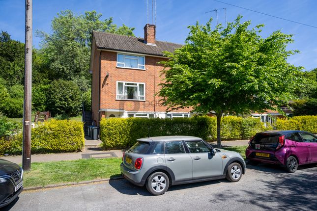 Lower Barn Road, Purley, Surrey, CR8 1HR Maisonette for sale
