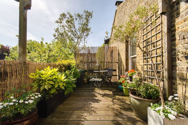 Chamberlayne Road, Kensal Rise... 3 bed maisonette for sale