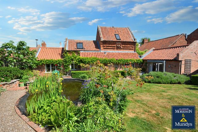 3 bed detached house