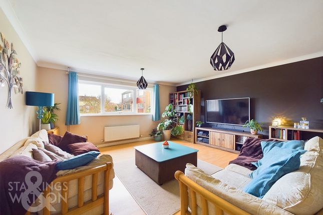 Beech Way, Dickleburgh, Diss 3 bed detached bungalow for sale