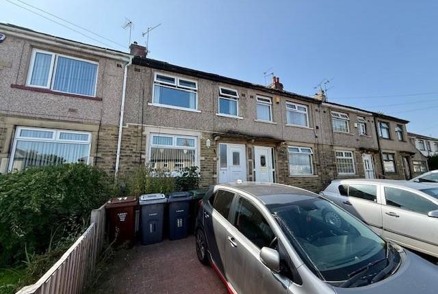Southmere Crescent, Great Horton... 3 bed townhouse for sale