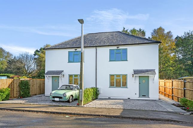 Old Uxbridge Road, Rickmansworth, WD3 3 bed semi