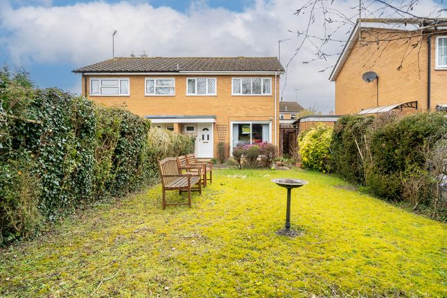 Cobb Hall Road, Milton Keynes, MK17 3 bed semi