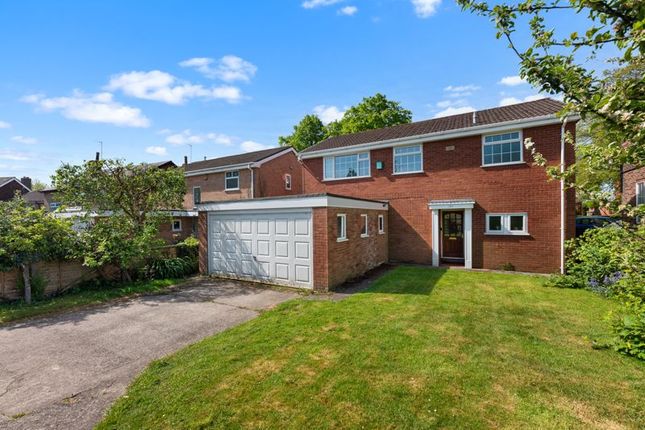 Wigan Road, Wigan WN6 4 bed house for sale