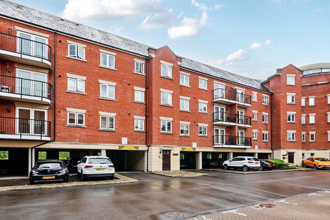 Brookbank Close, Gloucestershire GL50 2 bed apartment for sale