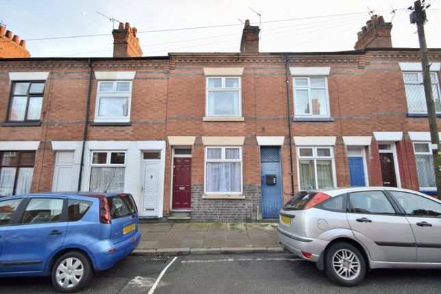 Warwick Street, Newfoundpool... 3 bed terraced house for sale