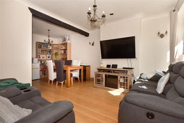Manser Road, Rainham, Essex 3 bed terraced house for sale