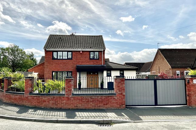 Castle Close, Bottesford 4 bed detached house for sale